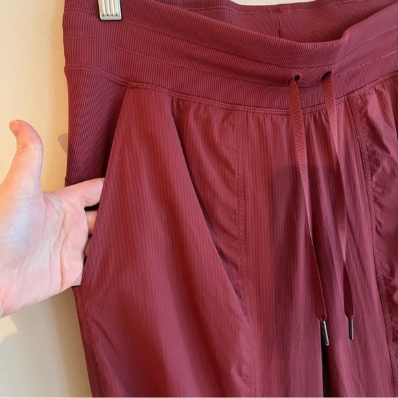 Lululemon Dance Studio Pant Jogger - Picture 8 of 16